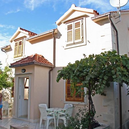 Apartments With A Parking Space Supetar, Brac - 6037 エクステリア 写真