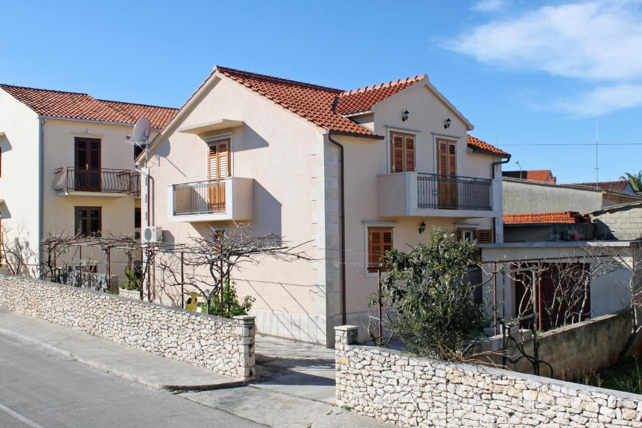 Apartments With A Parking Space Supetar, Brac - 6037 エクステリア 写真