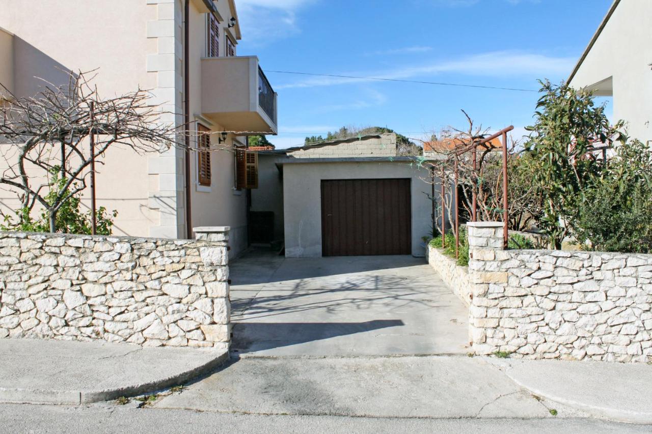 Apartments With A Parking Space Supetar, Brac - 6037 エクステリア 写真