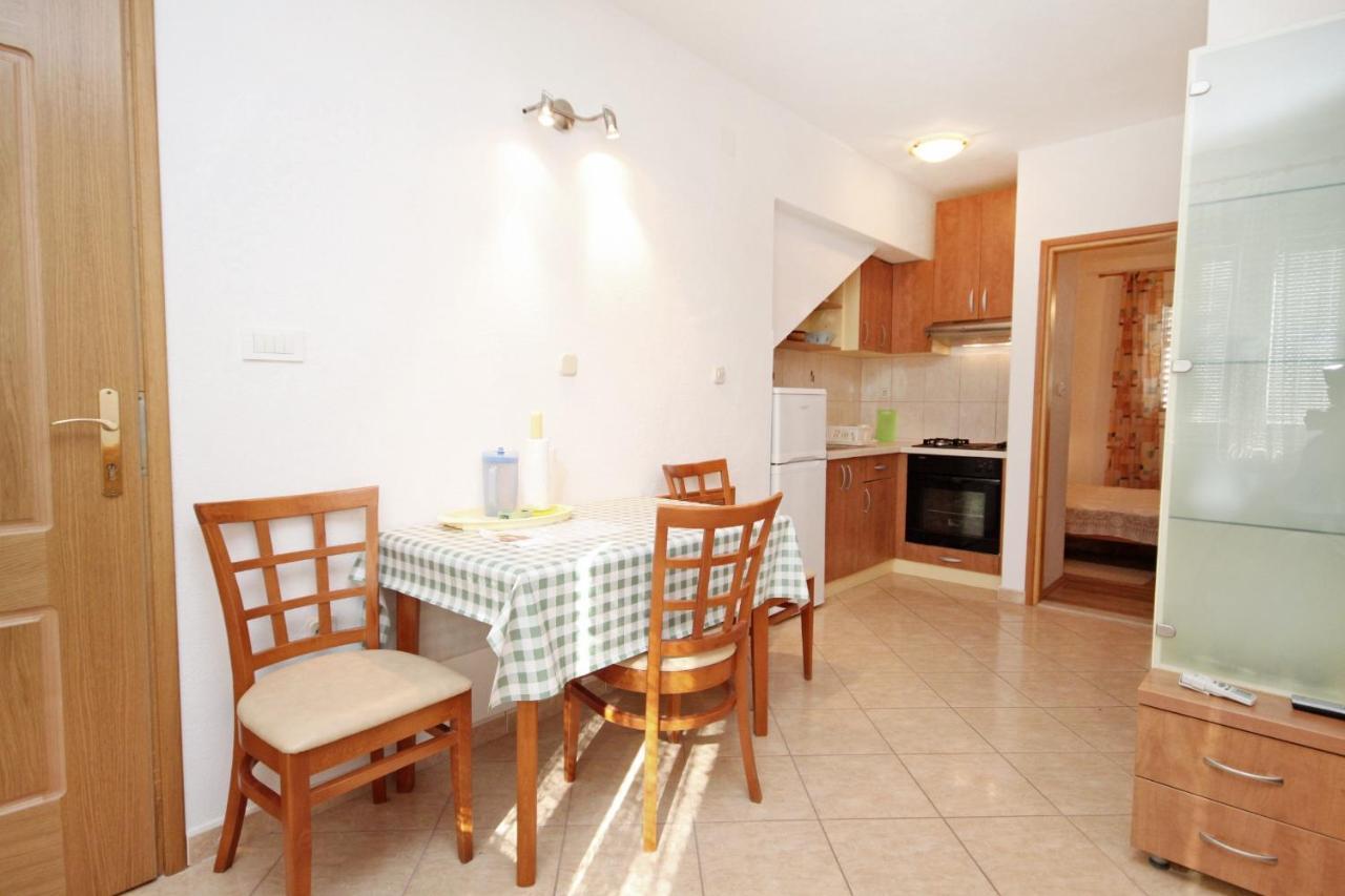 Apartments With A Parking Space Supetar, Brac - 6037 エクステリア 写真
